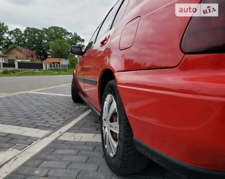 Красный Хонда Цивик, объемом двигателя 1.4 л и пробегом 221 тыс. км за 2850 $, фото 13 на Automoto.ua