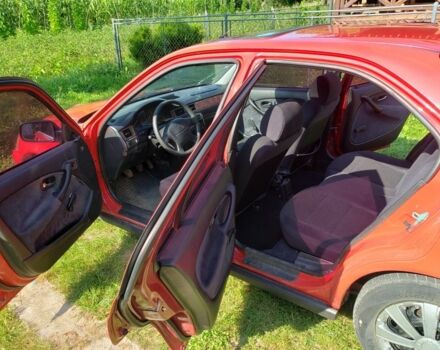 Червоний Хонда Сівік, об'ємом двигуна 1.4 л та пробігом 121 тис. км за 2650 $, фото 12 на Automoto.ua