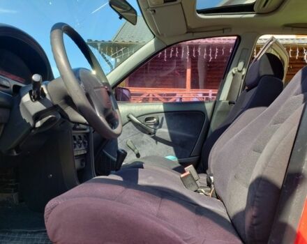 Червоний Хонда Сівік, об'ємом двигуна 1.4 л та пробігом 121 тис. км за 2650 $, фото 1 на Automoto.ua