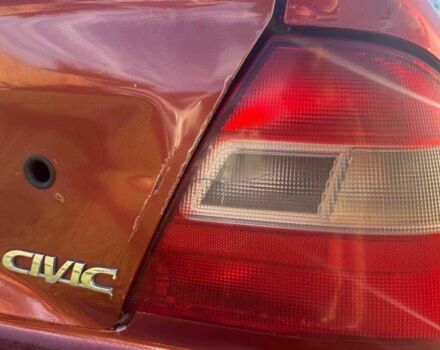 Червоний Хонда Сівік, об'ємом двигуна 1.4 л та пробігом 368 тис. км за 1500 $, фото 4 на Automoto.ua