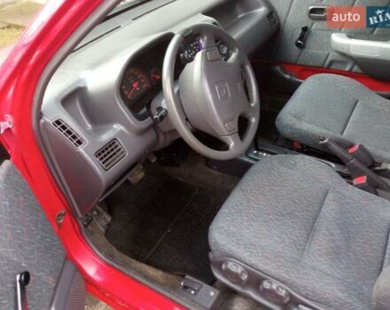 Красный Хонда Цивик, объемом двигателя 1.34 л и пробегом 117 тыс. км за 4150 $, фото 2 на Automoto.ua