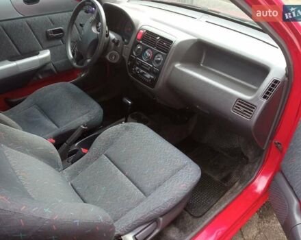 Красный Хонда Цивик, объемом двигателя 1.34 л и пробегом 117 тыс. км за 4150 $, фото 7 на Automoto.ua