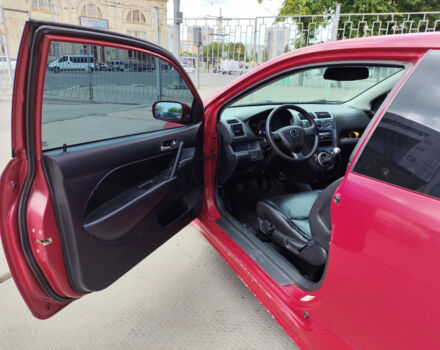 Красный Хонда Цивик, объемом двигателя 1.4 л и пробегом 215 тыс. км за 4190 $, фото 15 на Automoto.ua