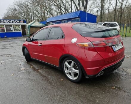 Красный Хонда Цивик, объемом двигателя 1.8 л и пробегом 196 тыс. км за 5700 $, фото 3 на Automoto.ua
