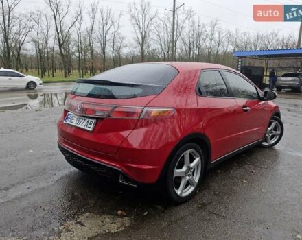 Червоний Хонда Сівік, об'ємом двигуна 1.8 л та пробігом 196 тис. км за 4850 $, фото 5 на Automoto.ua