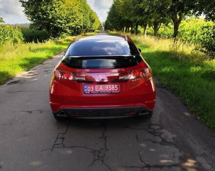 Красный Хонда Цивик, объемом двигателя 1.8 л и пробегом 243 тыс. км за 4700 $, фото 2 на Automoto.ua
