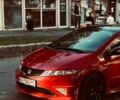 Красный Хонда Цивик, объемом двигателя 2 л и пробегом 217 тыс. км за 8500 $, фото 1 на Automoto.ua