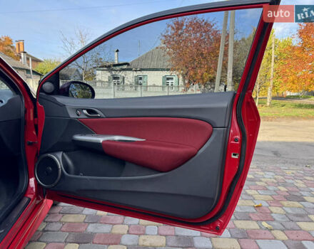 Красный Хонда Цивик, объемом двигателя 2 л и пробегом 110 тыс. км за 9500 $, фото 12 на Automoto.ua