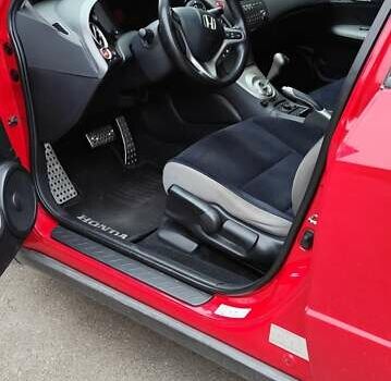 Червоний Хонда Сівік, об'ємом двигуна 1.8 л та пробігом 220 тис. км за 6300 $, фото 2 на Automoto.ua