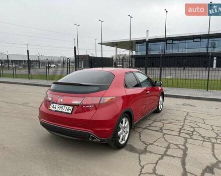 Червоний Хонда Сівік, об'ємом двигуна 1.8 л та пробігом 128 тис. км за 8800 $, фото 4 на Automoto.ua