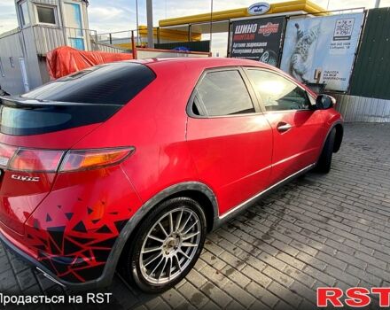 Красный Хонда Цивик, объемом двигателя 1.8 л и пробегом 131 тыс. км за 7900 $, фото 4 на Automoto.ua