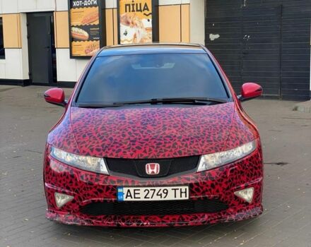 Красный Хонда Цивик, объемом двигателя 2 л и пробегом 206 тыс. км за 8500 $, фото 1 на Automoto.ua