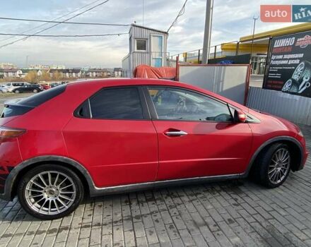 Червоний Хонда Сівік, об'ємом двигуна 1.8 л та пробігом 131 тис. км за 7900 $, фото 3 на Automoto.ua