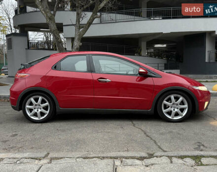 Красный Хонда Цивик, объемом двигателя 1.8 л и пробегом 282 тыс. км за 5999 $, фото 7 на Automoto.ua