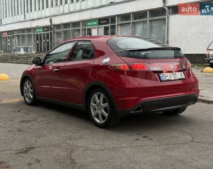 Красный Хонда Цивик, объемом двигателя 1.8 л и пробегом 282 тыс. км за 5999 $, фото 3 на Automoto.ua
