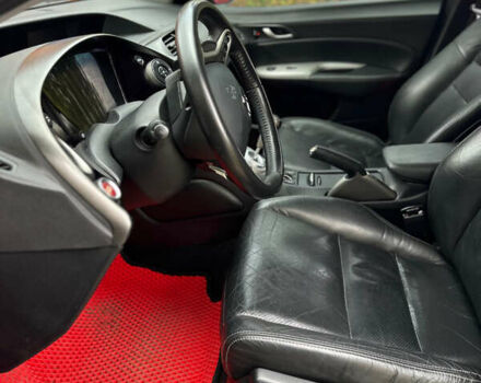 Червоний Хонда Сівік, об'ємом двигуна 1.8 л та пробігом 146 тис. км за 6500 $, фото 9 на Automoto.ua