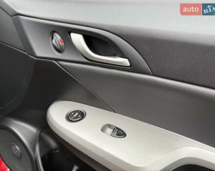 Червоний Хонда Сівік, об'ємом двигуна 1.8 л та пробігом 128 тис. км за 8800 $, фото 18 на Automoto.ua