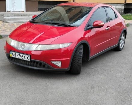 Красный Хонда Цивик, объемом двигателя 1.8 л и пробегом 220 тыс. км за 6500 $, фото 1 на Automoto.ua