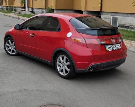 Красный Хонда Цивик, объемом двигателя 1.8 л и пробегом 220 тыс. км за 6500 $, фото 4 на Automoto.ua
