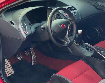 Красный Хонда Цивик, объемом двигателя 2 л и пробегом 206 тыс. км за 8500 $, фото 14 на Automoto.ua