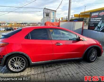 Красный Хонда Цивик, объемом двигателя 1.8 л и пробегом 131 тыс. км за 7900 $, фото 5 на Automoto.ua