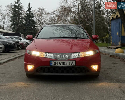 Красный Хонда Цивик, объемом двигателя 1.8 л и пробегом 282 тыс. км за 5999 $, фото 1 на Automoto.ua