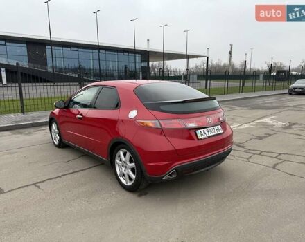Червоний Хонда Сівік, об'ємом двигуна 1.8 л та пробігом 128 тис. км за 8800 $, фото 6 на Automoto.ua