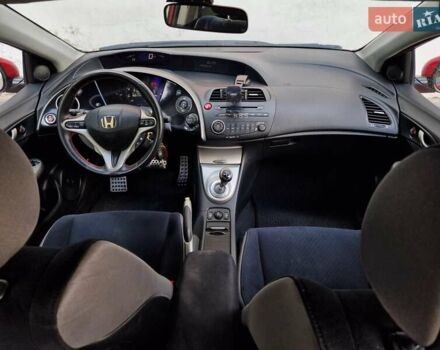Червоний Хонда Сівік, об'ємом двигуна 1.8 л та пробігом 217 тис. км за 5790 $, фото 54 на Automoto.ua