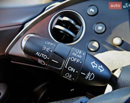 Красный Хонда Цивик, объемом двигателя 1.8 л и пробегом 113 тыс. км за 9800 $, фото 8 на Automoto.ua