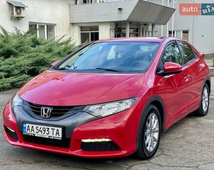 Красный Хонда Цивик, объемом двигателя 1.8 л и пробегом 100 тыс. км за 12500 $, фото 1 на Automoto.ua