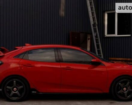 Красный Хонда Цивик, объемом двигателя 1.5 л и пробегом 119 тыс. км за 15290 $, фото 3 на Automoto.ua