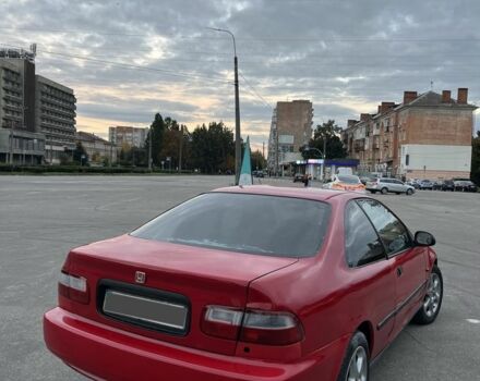 Красный Хонда Цивик, объемом двигателя 1.5 л и пробегом 350 тыс. км за 3500 $, фото 5 на Automoto.ua