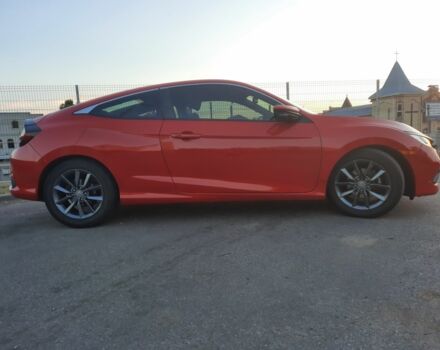 Красный Хонда Цивик, объемом двигателя 1.5 л и пробегом 105 тыс. км за 15600 $, фото 6 на Automoto.ua