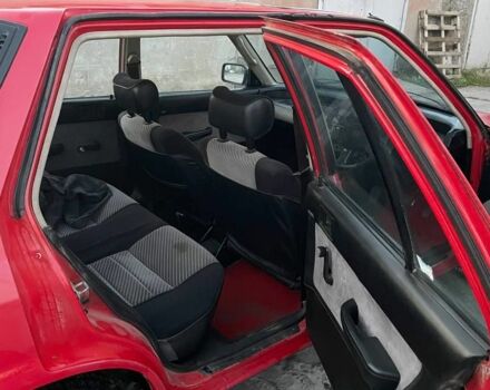 Красный Хонда Цивик, объемом двигателя 1.5 л и пробегом 220 тыс. км за 1500 $, фото 7 на Automoto.ua