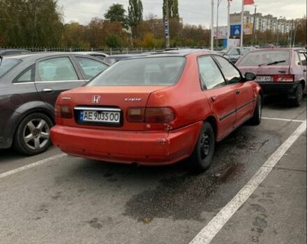 Красный Хонда Цивик, объемом двигателя 1.5 л и пробегом 350 тыс. км за 1000 $, фото 4 на Automoto.ua
