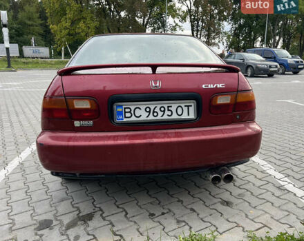 Красный Хонда Цивик, объемом двигателя 1.5 л и пробегом 401 тыс. км за 2500 $, фото 6 на Automoto.ua