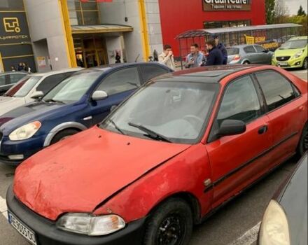 Красный Хонда Цивик, объемом двигателя 1.5 л и пробегом 350 тыс. км за 1000 $, фото 2 на Automoto.ua