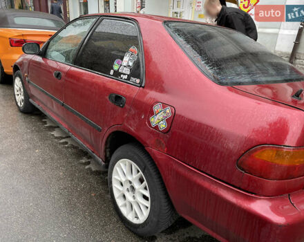 Красный Хонда Цивик, объемом двигателя 1.5 л и пробегом 330 тыс. км за 1400 $, фото 4 на Automoto.ua