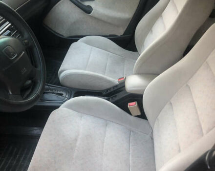 Красный Хонда Цивик, объемом двигателя 1.5 л и пробегом 190 тыс. км за 2500 $, фото 11 на Automoto.ua