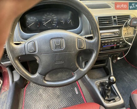 Красный Хонда Цивик, объемом двигателя 1.4 л и пробегом 390 тыс. км за 3400 $, фото 2 на Automoto.ua