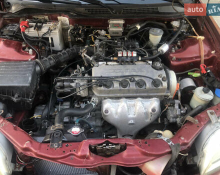 Красный Хонда Цивик, объемом двигателя 1.5 л и пробегом 190 тыс. км за 2500 $, фото 14 на Automoto.ua