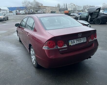 Красный Хонда Цивик, объемом двигателя 1.8 л и пробегом 185 тыс. км за 7100 $, фото 2 на Automoto.ua