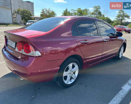 Красный Хонда Цивик, объемом двигателя 1.8 л и пробегом 231 тыс. км за 6500 $, фото 8 на Automoto.ua