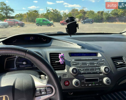 Красный Хонда Цивик, объемом двигателя 1.8 л и пробегом 231 тыс. км за 6500 $, фото 19 на Automoto.ua