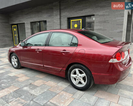 Красный Хонда Цивик, объемом двигателя 1.3 л и пробегом 321 тыс. км за 5650 $, фото 5 на Automoto.ua