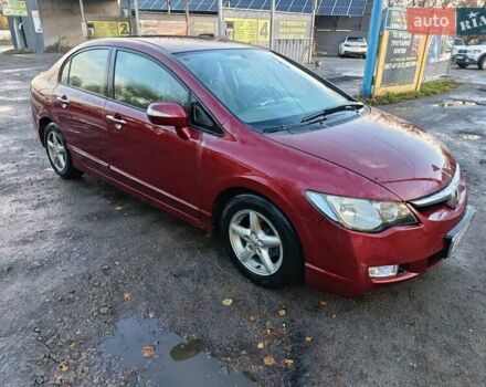 Красный Хонда Цивик, объемом двигателя 1.3 л и пробегом 320 тыс. км за 4700 $, фото 7 на Automoto.ua