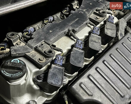 Красный Хонда Цивик, объемом двигателя 1.3 л и пробегом 321 тыс. км за 5650 $, фото 55 на Automoto.ua