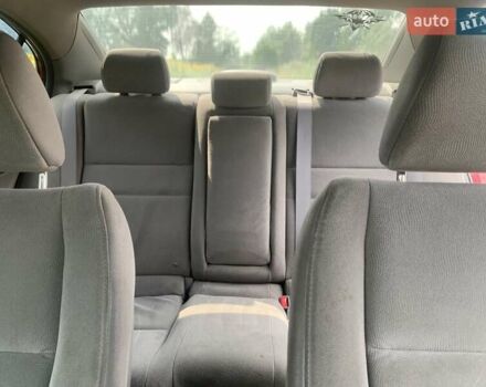 Красный Хонда Цивик, объемом двигателя 1.8 л и пробегом 315 тыс. км за 5900 $, фото 12 на Automoto.ua