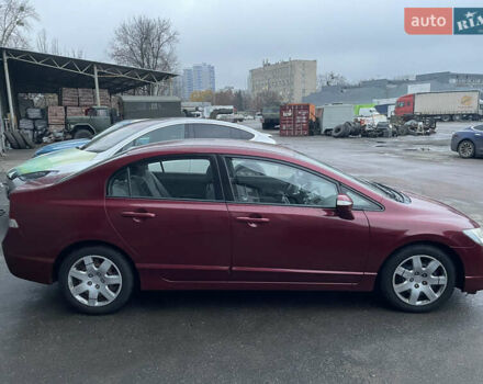 Красный Хонда Цивик, объемом двигателя 1.8 л и пробегом 185 тыс. км за 7100 $, фото 2 на Automoto.ua