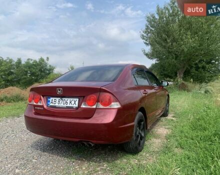 Красный Хонда Цивик, объемом двигателя 1.8 л и пробегом 315 тыс. км за 5900 $, фото 4 на Automoto.ua